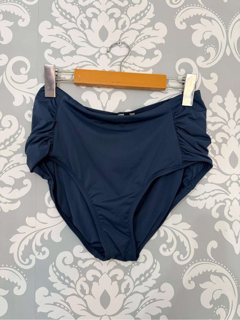💫4/$25 • Jantzen High-Waist Navy Ruched Swim Bottoms